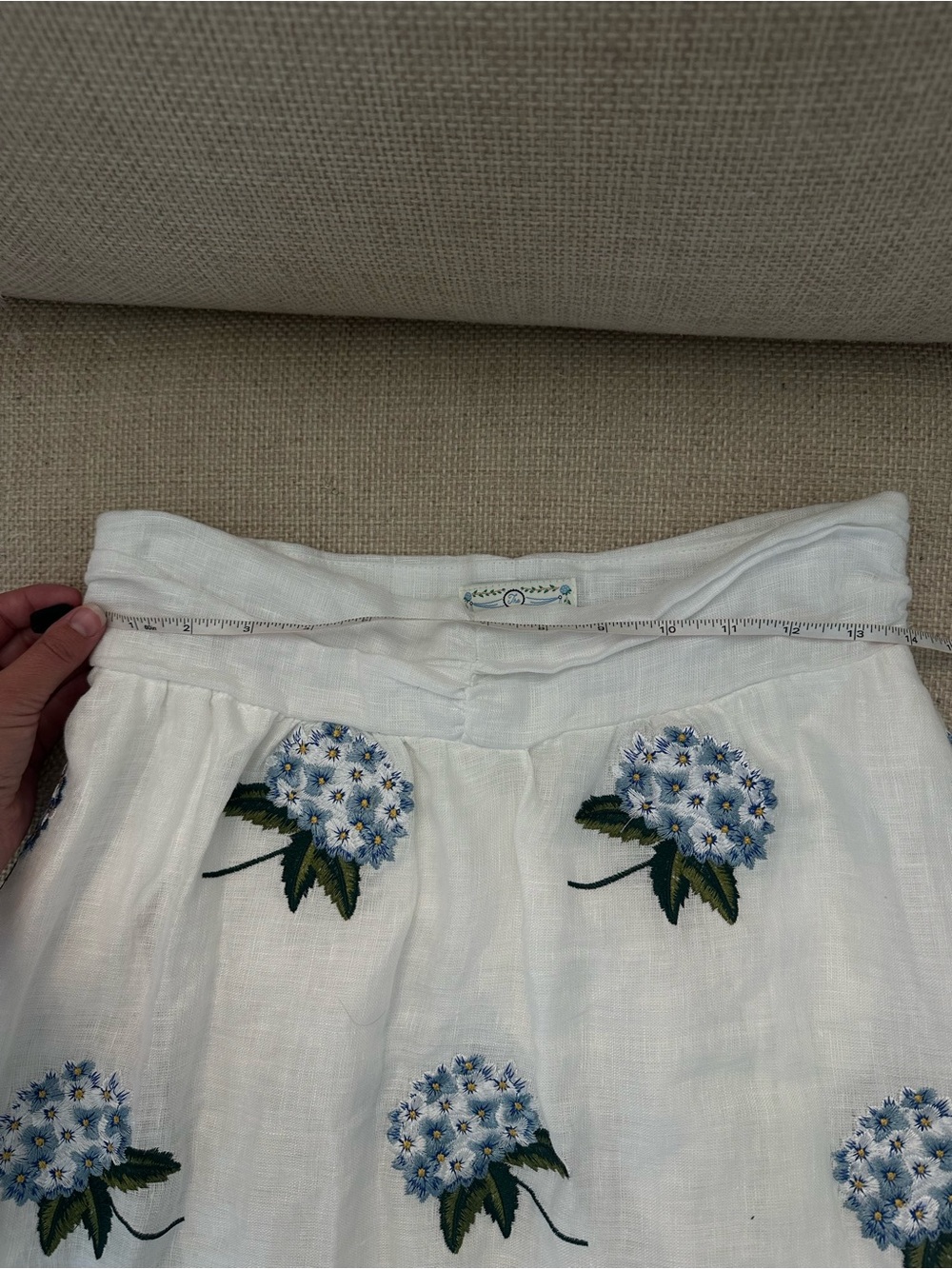 Kiel James Patrick Hydrangea Embroidered Skirt in White - Picture 12 of 12